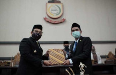Dewan Sampaikan Sederet...