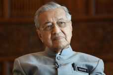 Mahathir: Jadi Bencana...