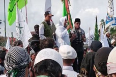 Berbagai Ormas Islam...