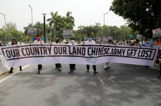 India: Sekitar 40 Tentara...