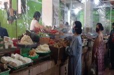Pasar Tradisional di...