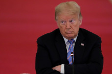 Soal Isu Hadiah untuk...