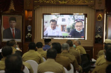 Plt Gubernur Aceh Luncurkan...