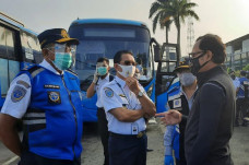 Atasi Penumpukan Penumpang,...