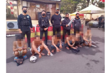 Palak Sopir Ekspedisi,...