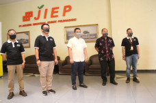 Tinjau Kawasan Pulogadung,...