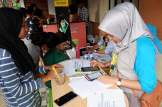 Bank Bukopin Tawarkan...