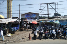 Perizinan Mentok, Pedagang...