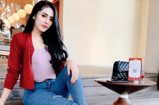 Prostitusi Online Artis...