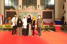 Sembilan Peserta MTQ...