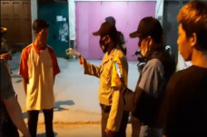 Tim Gabungan Razia di...