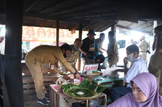 Nikmatnya Serabi Kelapa...