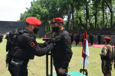 Danjen Kopassus Mayjen...