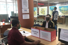 Covid-19 Masih Ngeri,...