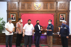 Tak Mampu Garap Pipa...