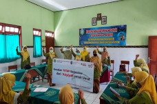 Aisyiyah Kampanye Bermasker...