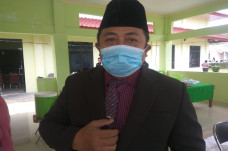 Senin Besok Pegawai...