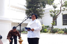 Menteri LHK Tegaskan...