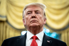 Taliban Berharap Trump...