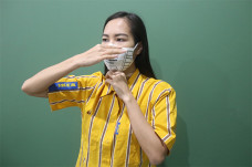 IKEA Rilis Masker untuk...