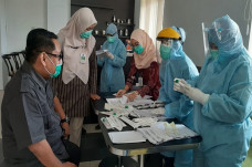 Tes Swab Massal, Semua...