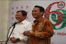 Hari Dokter Nasional,...