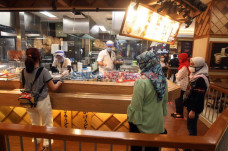 PSBB Transisi Diperpanjang,...
