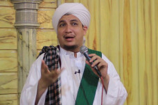 Habib Ahmad: Orang Berakal...