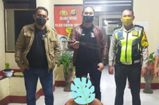 Mabuk Lalu Ngamuk Bawa...