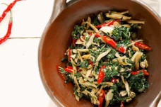 Daun Singkong Ditumis...