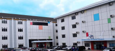 Donat, Antarkan Mahasiswa...