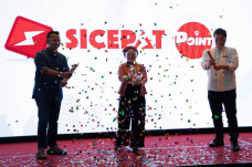 SiCepat Ekspres Makin...