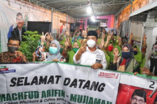 Fatayat Surabaya Dukung...