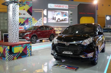 Daihatsu Tebar Promo...