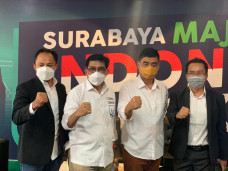 Kalah di Pilwali Surabaya,...