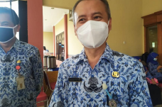 Hadapi Tantangan Pandemi...