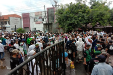 Massa Pendukung Habib...
