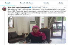 Dinyatakan Positif COVID-19,...