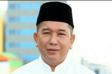 Basmin Kenang Bahrum...