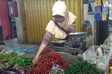 Pasokan Berkurang dalam...