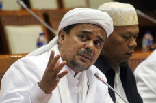 Habib Rizieq Shihab...