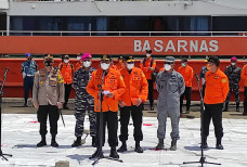 Pencarian Sriwijaya...