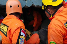 34 Orang Meninggal Akibat...