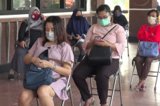 Pandemi Corona, Ibu...