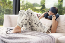 Bisakah Sleeping Mask...