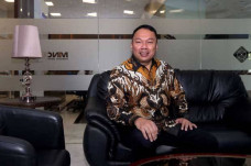 Hormati Putusan PTUN,...