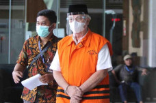 Berkas Penyidikan Rampung,...