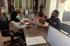 Banyak Pejabat Diduga...