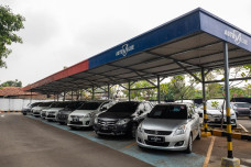 Harga Mobil Bekas di...