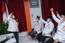 PKS Kota Bekasi Targetkan...